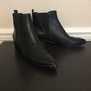 Marc Fisher, ‘Yale’ Chelsea Bootie